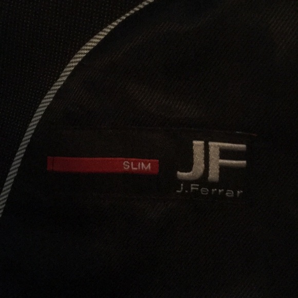 JF Suit fresh dry clean - Picture 3 of 3